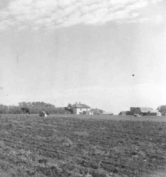 Addison Gingerich farm place near Guernsey
